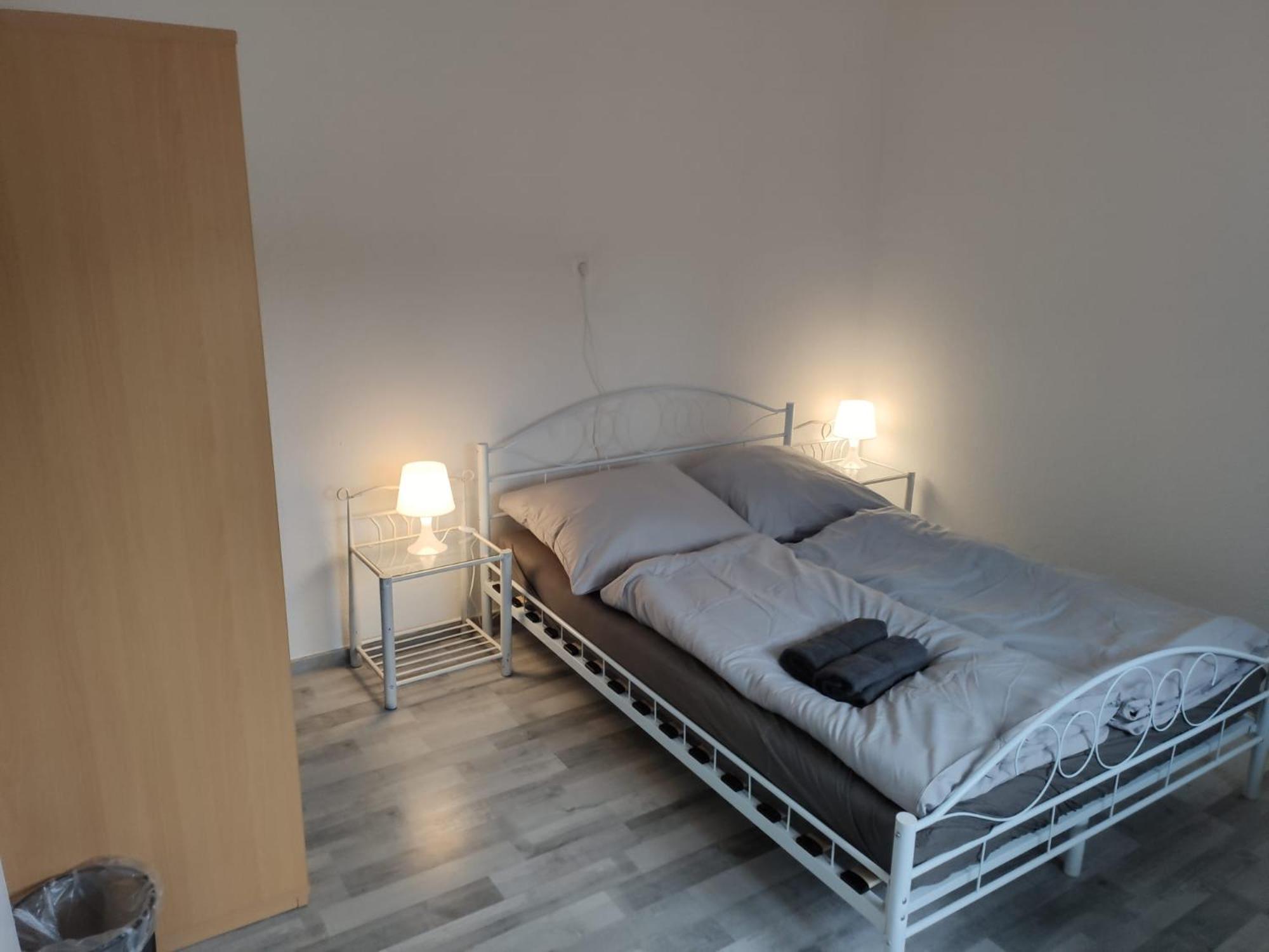 Schoenes Einfaches Zentrales Zimmer In Oldenburg Exterior foto